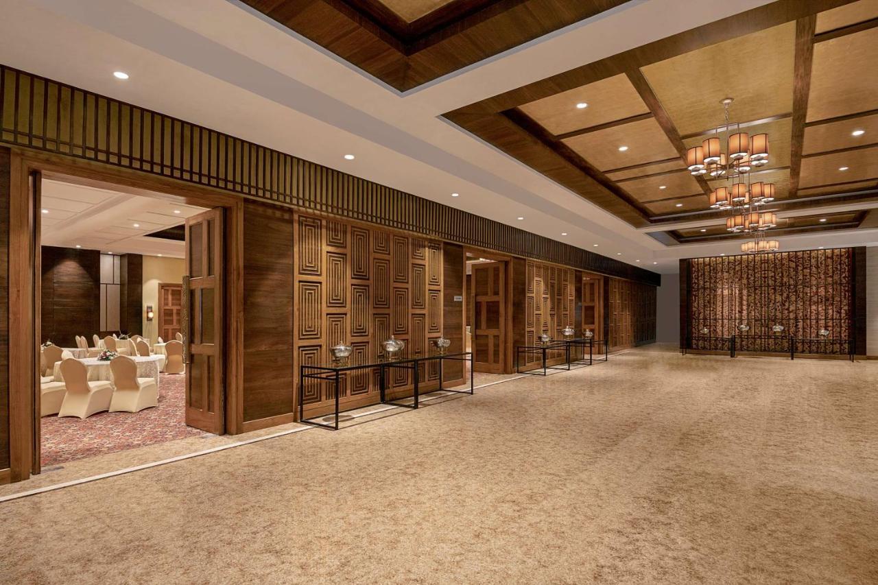 Radisson Blu Plaza Resort & Convention Centre Karjat Exterior photo The Grand Ballroom